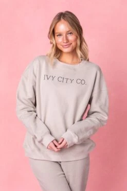 Ivy City Sweatshirt In Sage