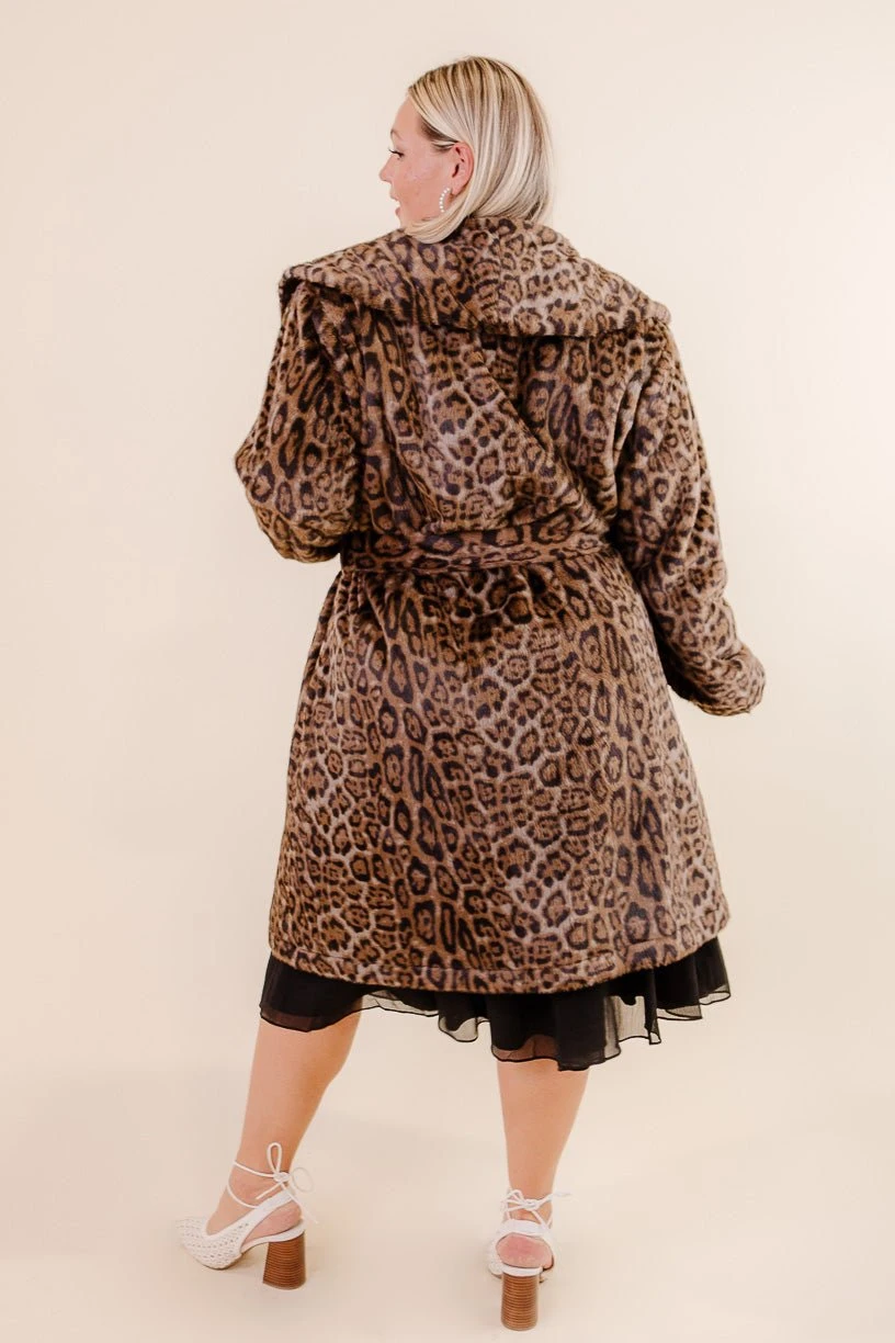 Marilyn Coat - FINAL SALE - Image 12